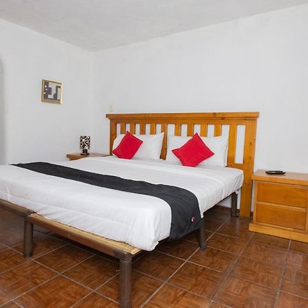 Capital O Next Yard Hotel & Suites Tequisquiapan San Luis Potosí Exteriör bild