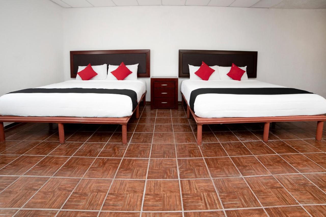 Capital O Next Yard Hotel & Suites Tequisquiapan San Luis Potosí Exteriör bild