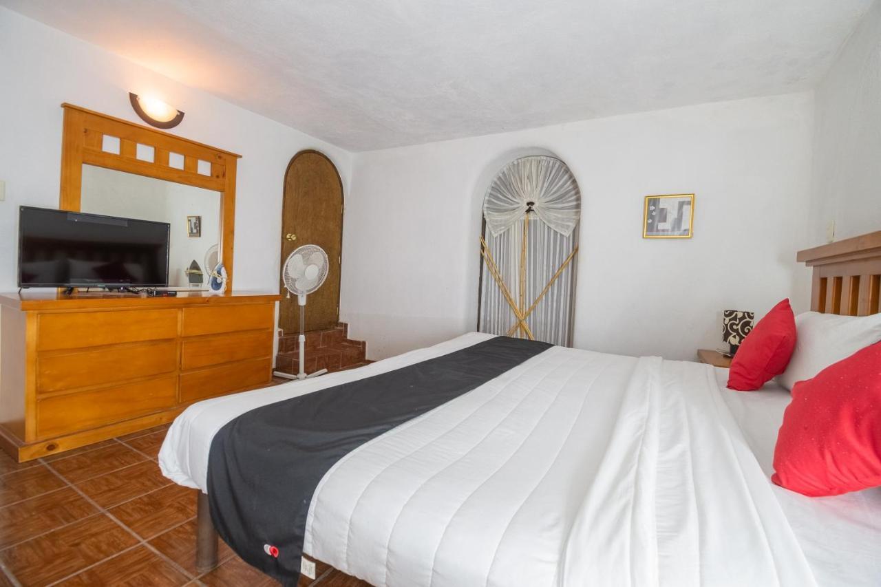 Capital O Next Yard Hotel & Suites Tequisquiapan San Luis Potosí Exteriör bild