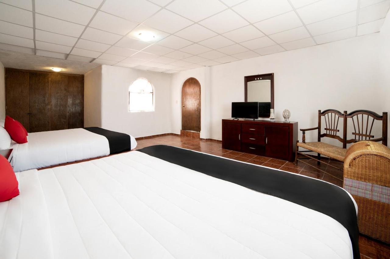Capital O Next Yard Hotel & Suites Tequisquiapan San Luis Potosí Exteriör bild