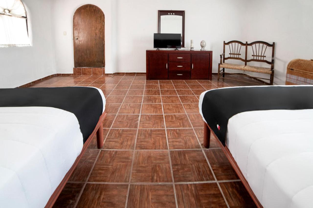 Capital O Next Yard Hotel & Suites Tequisquiapan San Luis Potosí Exteriör bild